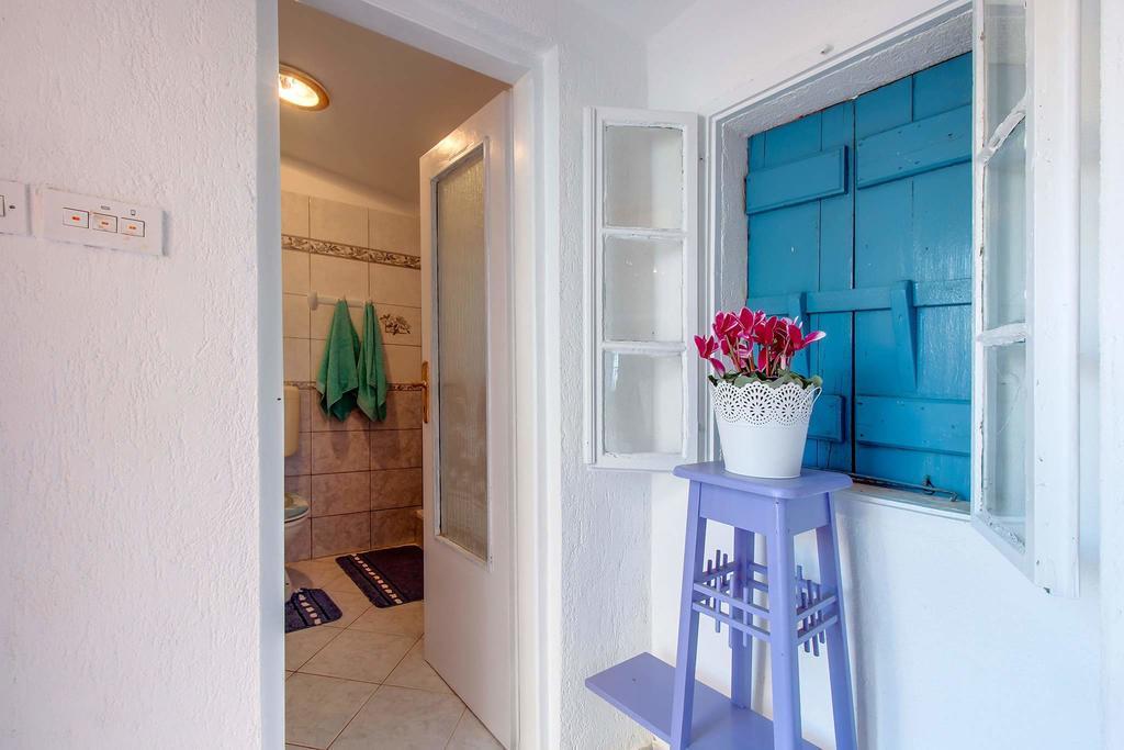Narcis Central Apartment With Sea & City Views Veli Lošinj المظهر الخارجي الصورة